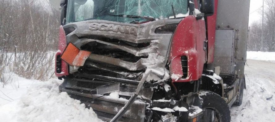 В массовой аварии на Ряжском шоссе в Рязани пострадал водитель иномарки