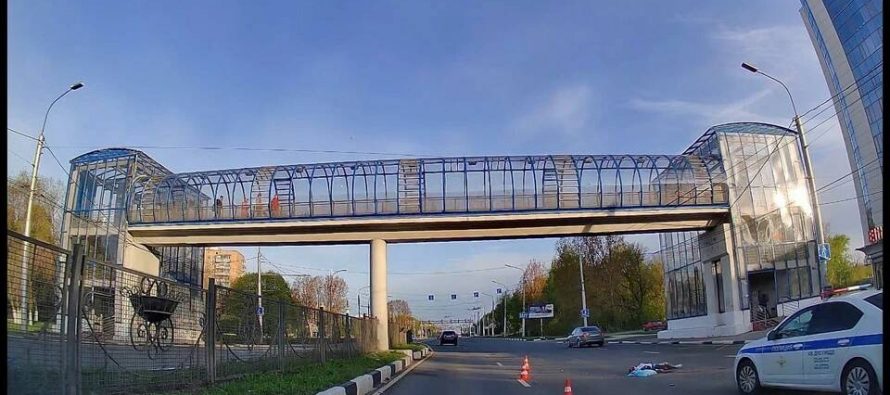 В Рязани 26-летний пассажир мотоцикла погиб при наезде на бордюр