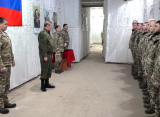 Замминистра обороны РФ Герасимов лично наградил бойцов за освобождение Авдеевки