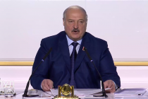 Лукашенко: Запад сделал из Украины «наркоманку», посадив на «короткий поводок»