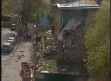 Рязанские школьники сделали полуразрушенный дом на Грибоедова местом для игр