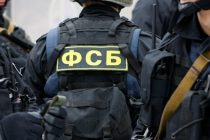 ФСБ: задержан украинец, вымогавший у сына 300 тысяч за выкуп отца из плена