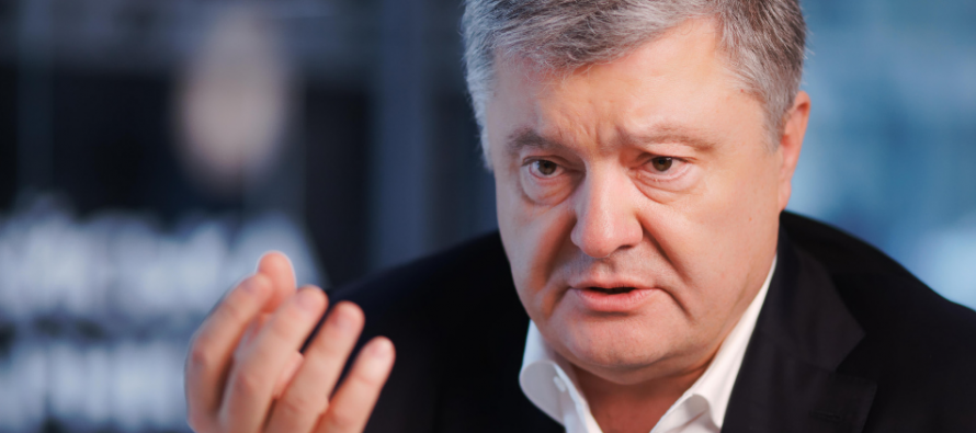 Карасев: окружение Порошенко предлагает Киеву отказаться от Харькова и Донбасса