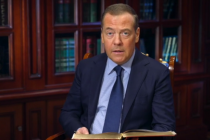 Медведев увидел тройную пользу для России от конференции в Швейцарии